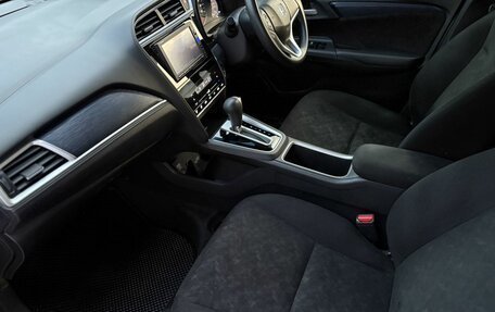 Honda Shuttle II, 2016 год, 1 500 000 рублей, 16 фотография