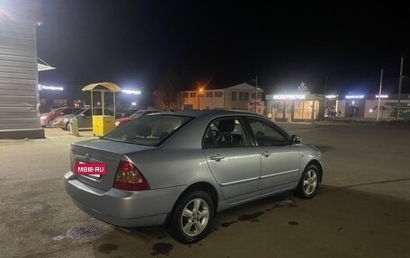 Toyota Corolla, 2004 год, 650 000 рублей, 2 фотография