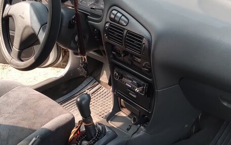 Mitsubishi Lancer VII, 1998 год, 256 000 рублей, 6 фотография