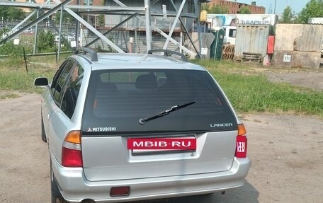 Mitsubishi Lancer VII, 1998 год, 256 000 рублей, 2 фотография