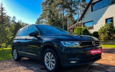 Volkswagen Tiguan II, 2017 год, 1 900 000 рублей, 12 фотография