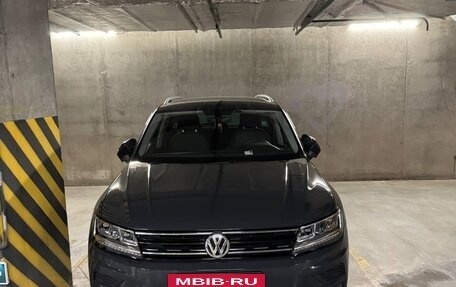 Volkswagen Tiguan II, 2017 год, 1 900 000 рублей, 14 фотография