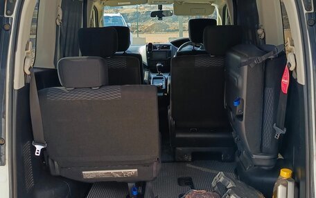 Nissan Serena IV, 2012 год, 1 400 000 рублей, 15 фотография