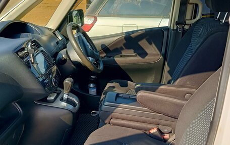 Nissan Serena IV, 2012 год, 1 400 000 рублей, 17 фотография
