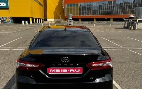 Toyota Camry, 2021 год, 3 700 000 рублей, 6 фотография