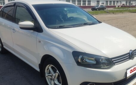 Volkswagen Polo VI (EU Market), 2013 год, 1 050 000 рублей, 8 фотография