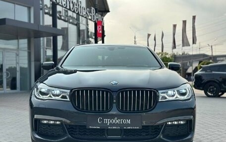 BMW 7 серия, 2018 год, 4 500 000 рублей, 2 фотография