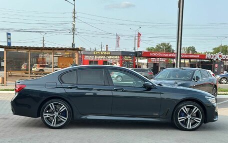BMW 7 серия, 2018 год, 4 500 000 рублей, 19 фотография