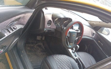 Chevrolet Cruze II, 2011 год, 407 000 рублей, 10 фотография