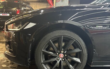 Jaguar XE I рестайлинг, 2018 год, 2 660 000 рублей, 4 фотография
