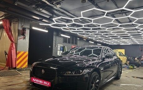 Jaguar XE I рестайлинг, 2018 год, 2 660 000 рублей, 23 фотография