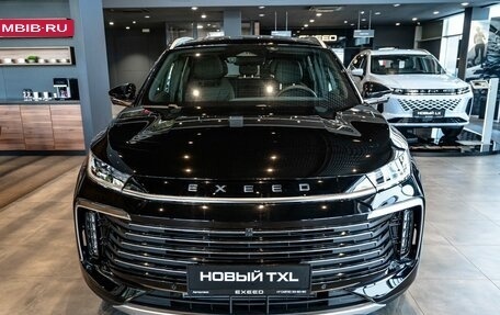 CheryExeed TXL, 2024 год, 4 080 000 рублей, 3 фотография