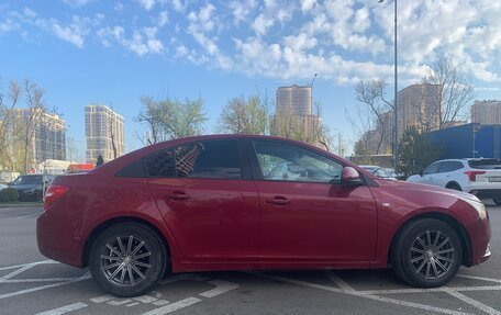 Chevrolet Cruze II, 2011 год, 650 000 рублей, 4 фотография