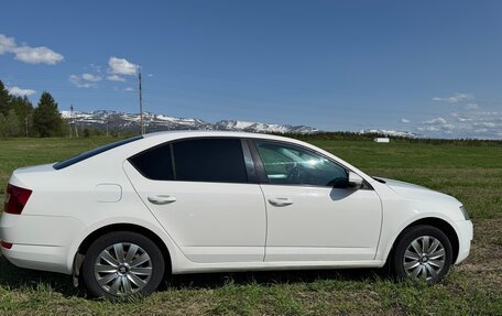 Skoda Octavia, 2015 год, 1 590 000 рублей, 2 фотография