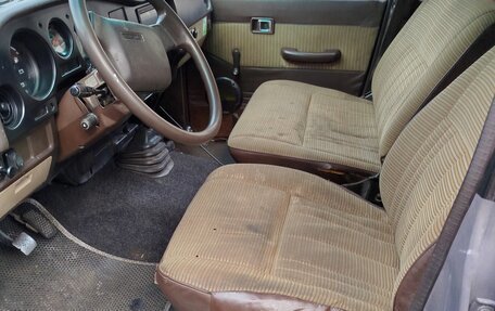 Toyota Land Cruiser 60, 1989 год, 680 000 рублей, 9 фотография