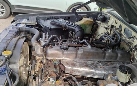 Toyota Land Cruiser 60, 1989 год, 680 000 рублей, 14 фотография