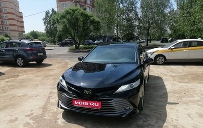 Toyota Camry, 2018 год, 3 100 000 рублей, 1 фотография