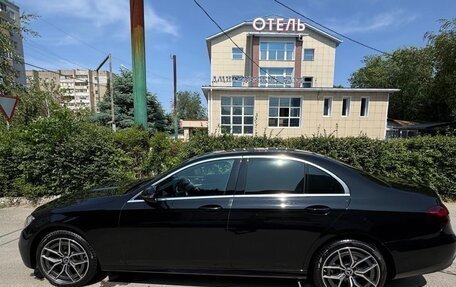 Mercedes-Benz E-Класс, 2021 год, 7 250 000 рублей, 3 фотография