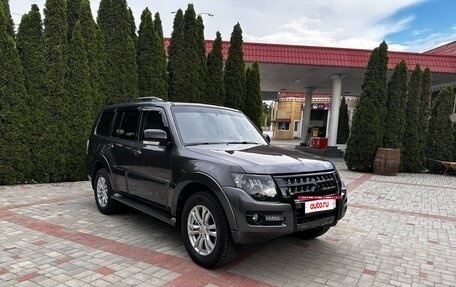 Mitsubishi Pajero IV, 2017 год, 3 130 000 рублей, 4 фотография