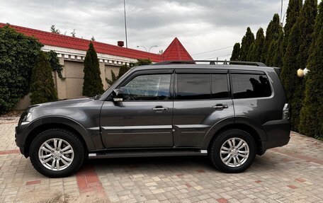 Mitsubishi Pajero IV, 2017 год, 3 130 000 рублей, 9 фотография