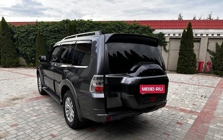Mitsubishi Pajero IV, 2017 год, 3 130 000 рублей, 10 фотография