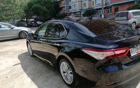 Toyota Camry, 2018 год, 3 100 000 рублей, 6 фотография