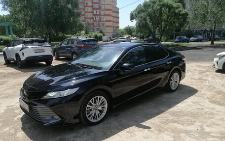 Toyota Camry, 2018 год, 3 100 000 рублей, 17 фотография