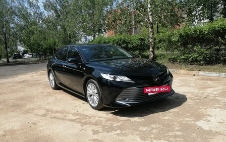 Toyota Camry, 2018 год, 3 100 000 рублей, 15 фотография