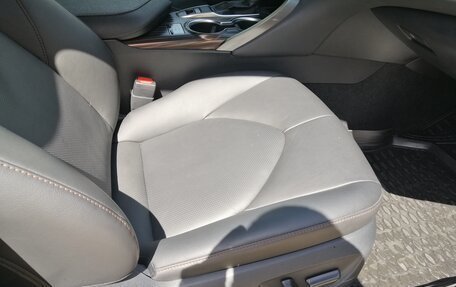 Toyota Camry, 2018 год, 3 100 000 рублей, 25 фотография