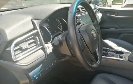 Toyota Camry, 2018 год, 3 100 000 рублей, 23 фотография