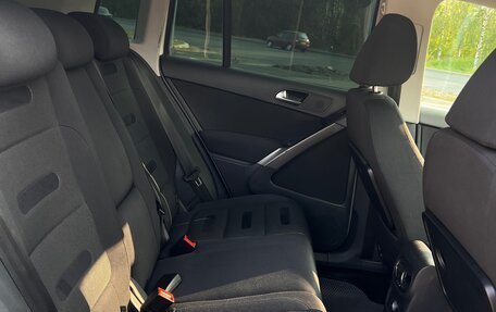 Volkswagen Tiguan I, 2009 год, 840 000 рублей, 17 фотография