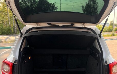 Volkswagen Tiguan I, 2009 год, 840 000 рублей, 20 фотография