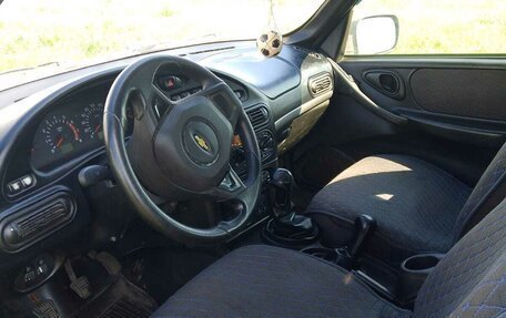 Chevrolet Niva I рестайлинг, 2011 год, 450 000 рублей, 3 фотография