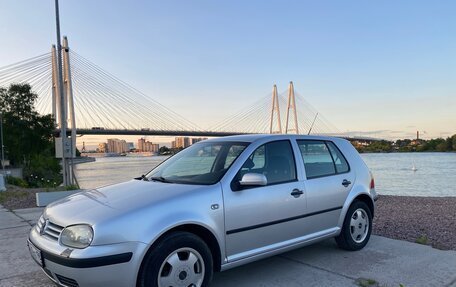 Volkswagen Golf IV, 2003 год, 400 000 рублей, 2 фотография