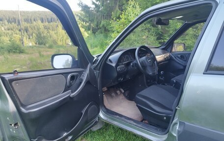 Chevrolet Niva I рестайлинг, 2010 год, 550 000 рублей, 4 фотография