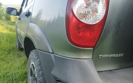 Chevrolet Niva I рестайлинг, 2010 год, 550 000 рублей, 6 фотография