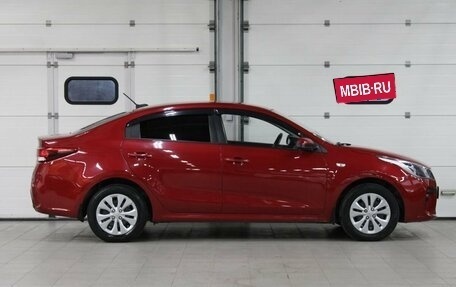 KIA Rio IV, 2018 год, 1 467 000 рублей, 4 фотография