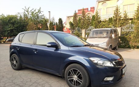 KIA cee'd I рестайлинг, 2010 год, 740 000 рублей, 8 фотография