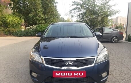 KIA cee'd I рестайлинг, 2010 год, 740 000 рублей, 2 фотография
