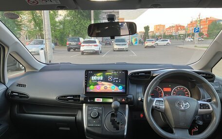 Toyota Wish II, 2015 год, 1 590 000 рублей, 5 фотография
