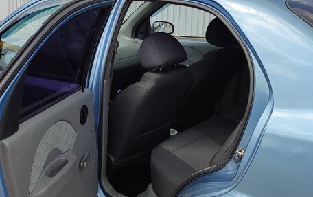 Chevrolet Aveo III, 2004 год, 500 000 рублей, 8 фотография