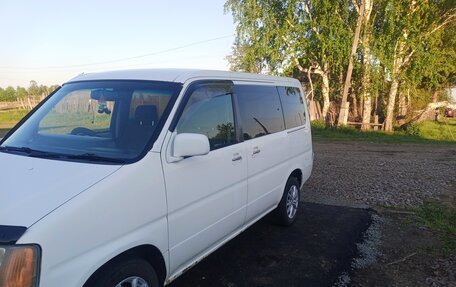Honda Stepwgn II рестайлинг, 2002 год, 600 000 рублей, 7 фотография
