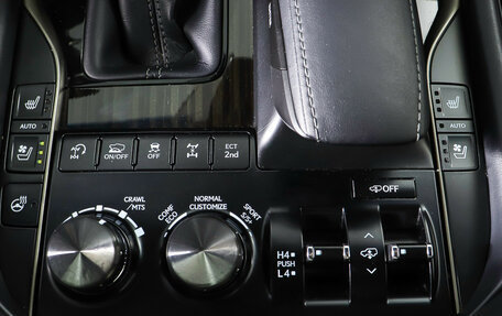 Lexus LX III, 2020 год, 17 550 000 рублей, 24 фотография