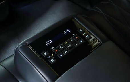 Lexus LX III, 2020 год, 17 550 000 рублей, 28 фотография