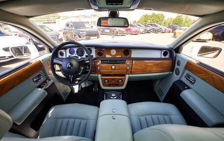Rolls-Royce Phantom VII рестайлинг, 2004 год, 15 800 000 рублей, 6 фотография