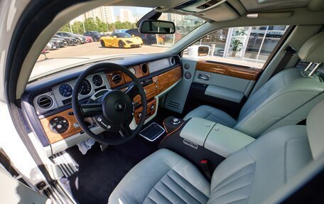 Rolls-Royce Phantom VII рестайлинг, 2004 год, 15 800 000 рублей, 5 фотография