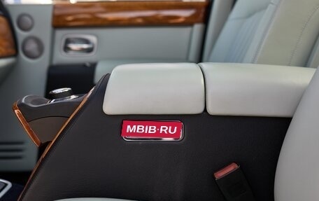 Rolls-Royce Phantom VII рестайлинг, 2004 год, 15 800 000 рублей, 10 фотография