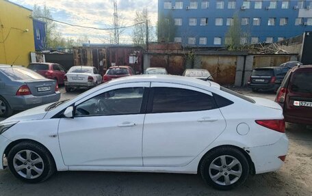 Hyundai Solaris II рестайлинг, 2014 год, 680 000 рублей, 3 фотография