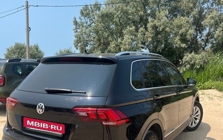 Volkswagen Tiguan II, 2017 год, 2 599 000 рублей, 6 фотография