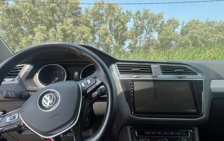 Volkswagen Tiguan II, 2017 год, 2 599 000 рублей, 10 фотография